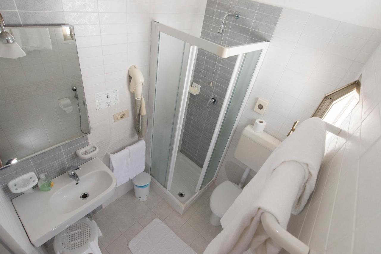 Hotel Atene Lido di Jesolo Eksteriør bilde
