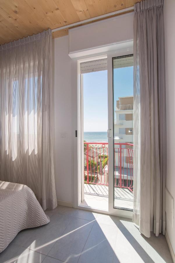 Hotel Atene Lido di Jesolo Eksteriør bilde