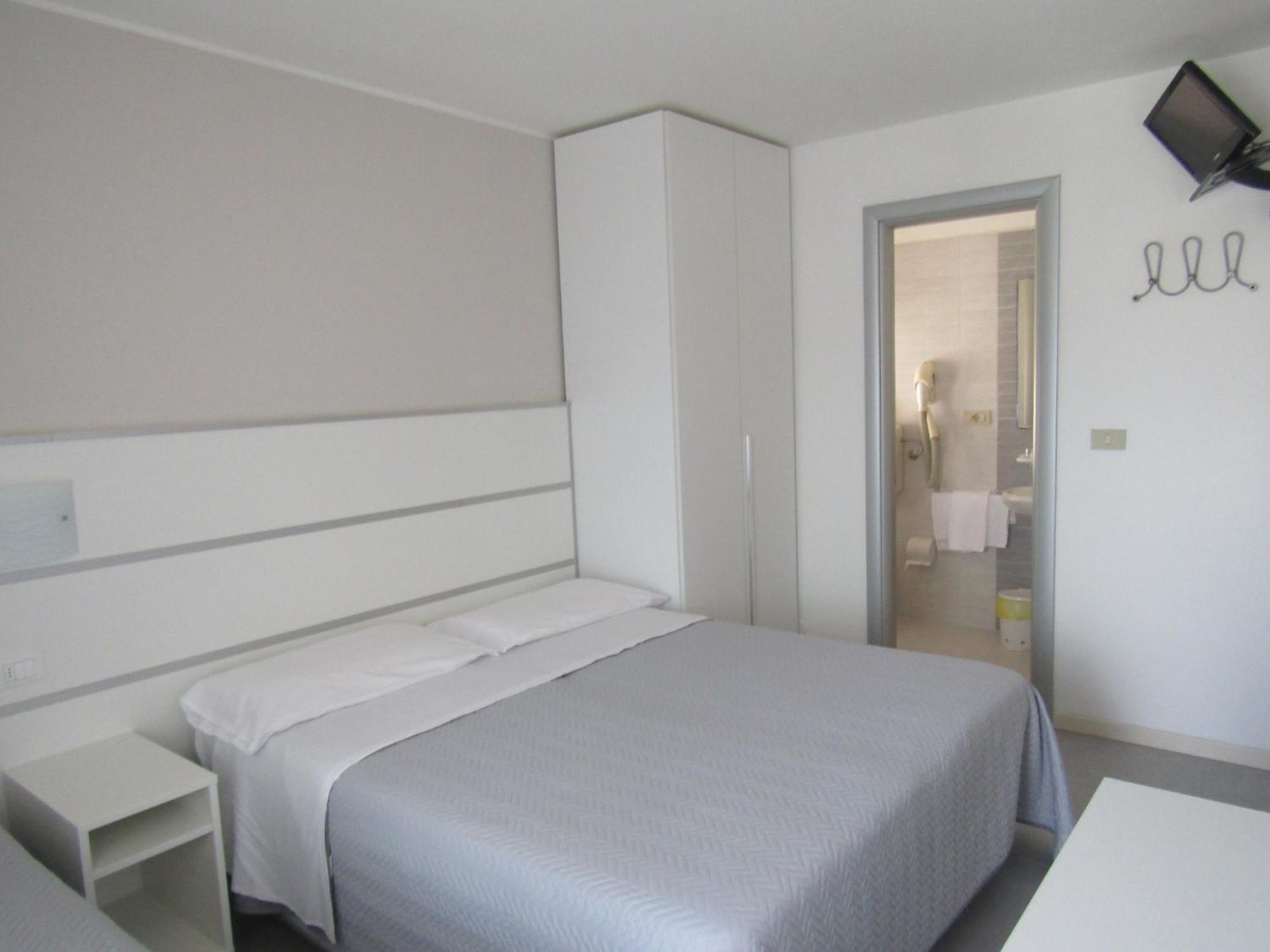 Hotel Atene Lido di Jesolo Eksteriør bilde