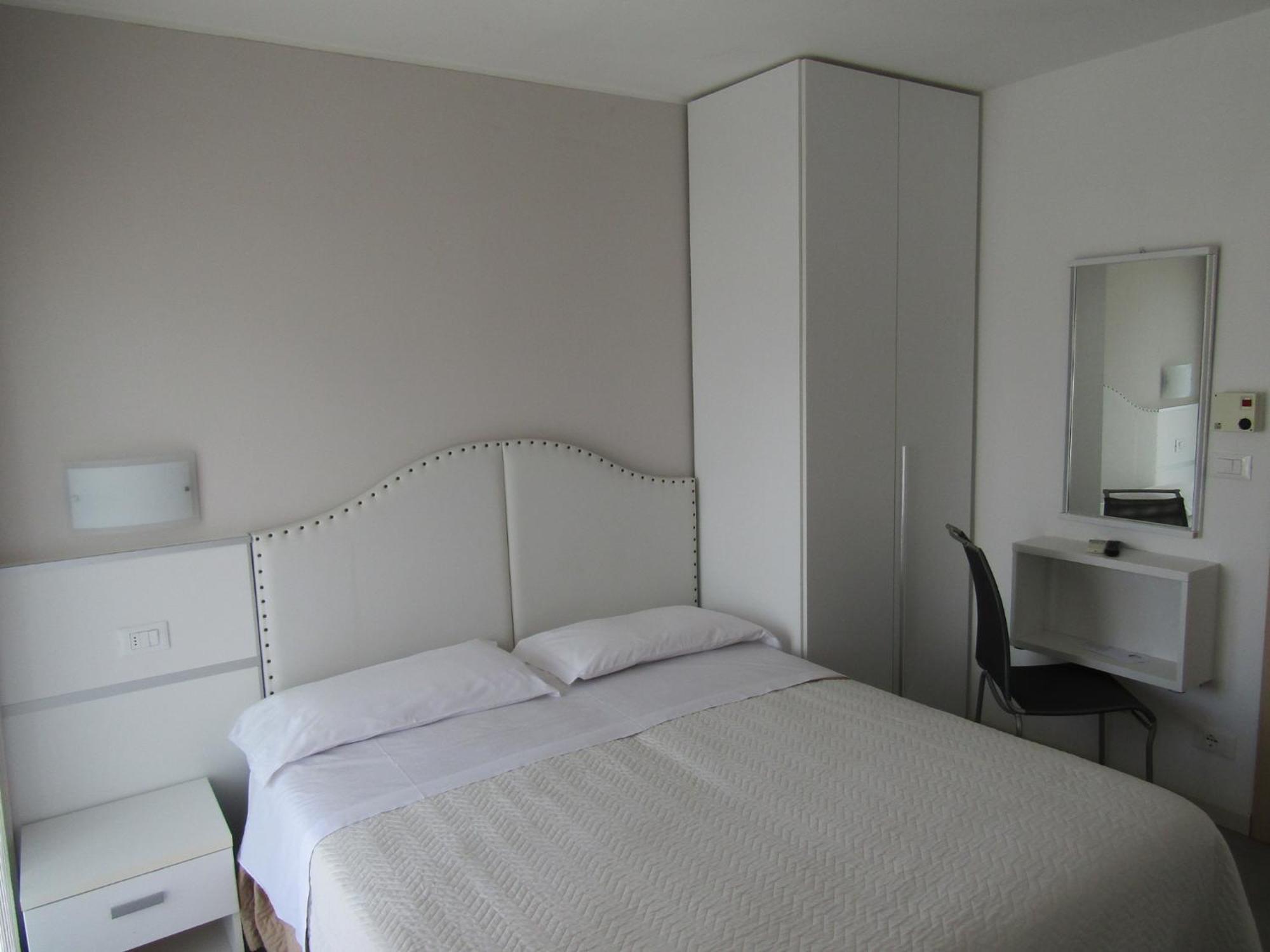 Hotel Atene Lido di Jesolo Eksteriør bilde